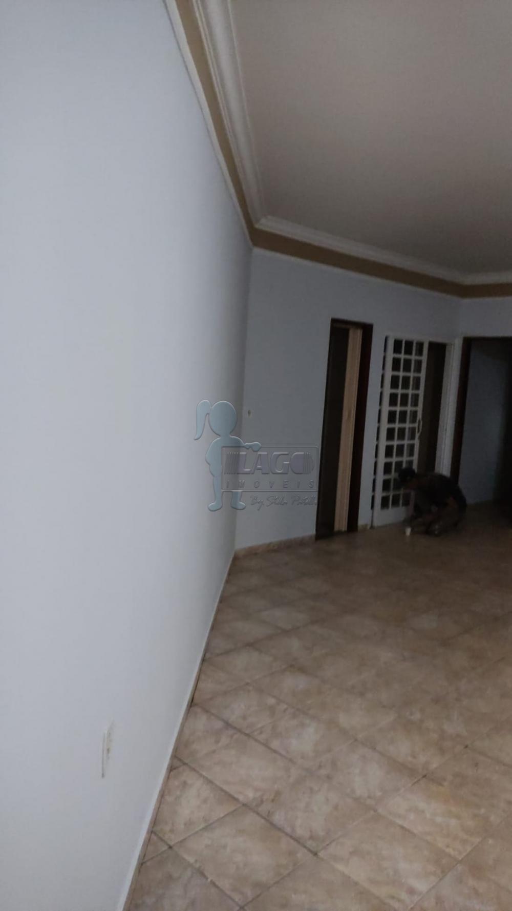 Alugar Casas / Padrão em Ribeirão Preto R$ 1.500,00 - Foto 3