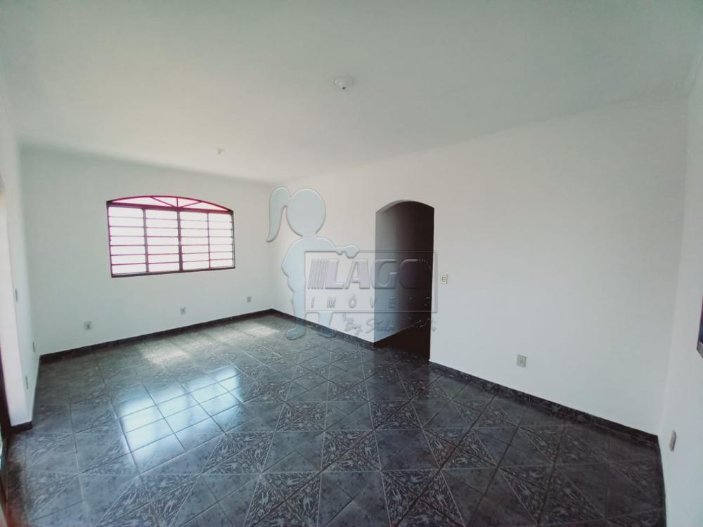 Alugar Casas / Padrão em Ribeirão Preto R$ 1.800,00 - Foto 8