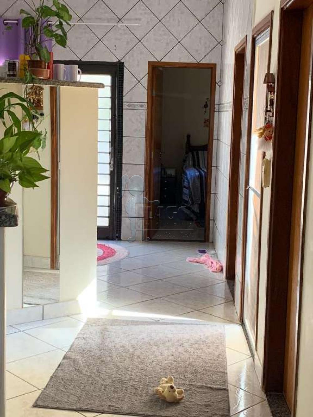 Comprar Casas / Padrão em Ribeirão Preto R$ 318.000,00 - Foto 5