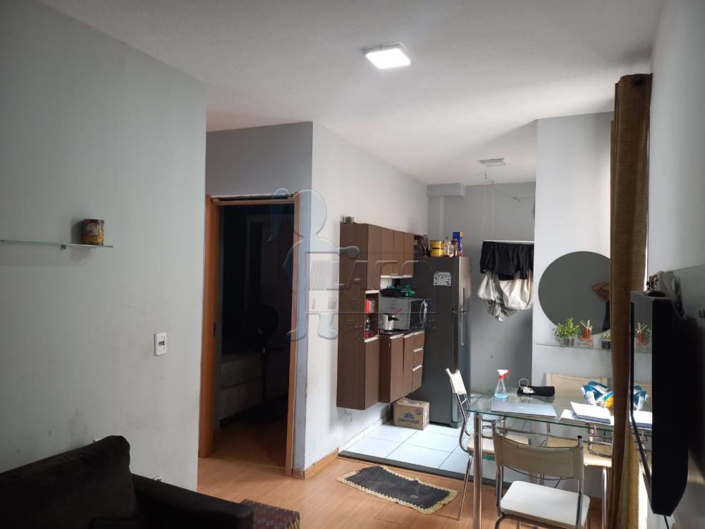 Comprar Apartamentos / Padrão em Ribeirão Preto R$ 135.000,00 - Foto 1