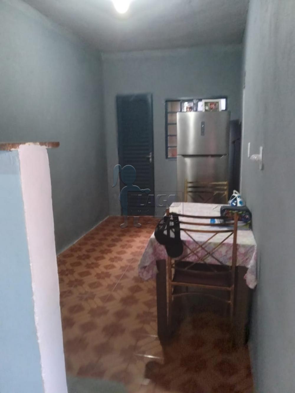 Comprar Casas / Padrão em Ribeirão Preto R$ 250.000,00 - Foto 3