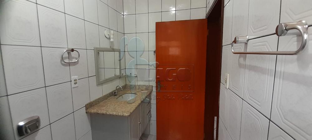 Alugar Casas / Padrão em Ribeirão Preto R$ 1.550,00 - Foto 12