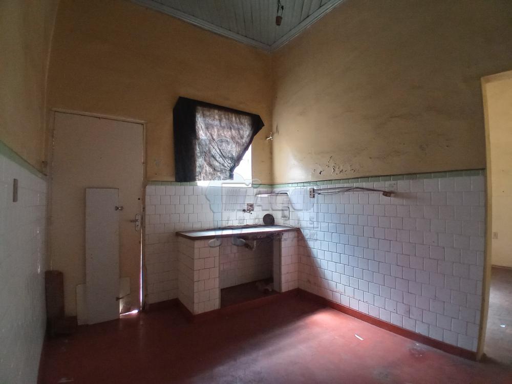 Comprar Casas / Padrão em Ribeirão Preto R$ 140.000,00 - Foto 4