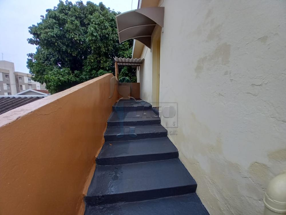 Alugar Casas / Padrão em Ribeirão Preto R$ 700,00 - Foto 9