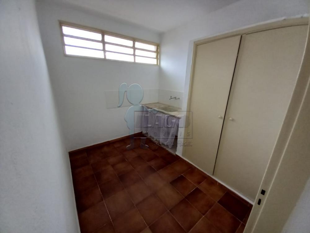 Alugar Casas / Padrão em Ribeirão Preto R$ 700,00 - Foto 6