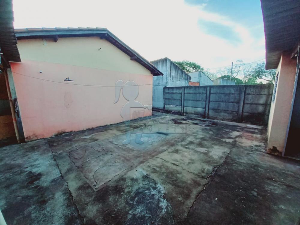 Alugar Casas / Padrão em Ribeirão Preto R$ 770,00 - Foto 1