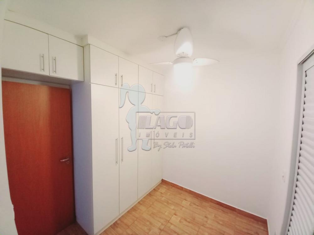 Alugar Apartamentos / Padrão em Ribeirão Preto R$ 1.200,00 - Foto 4