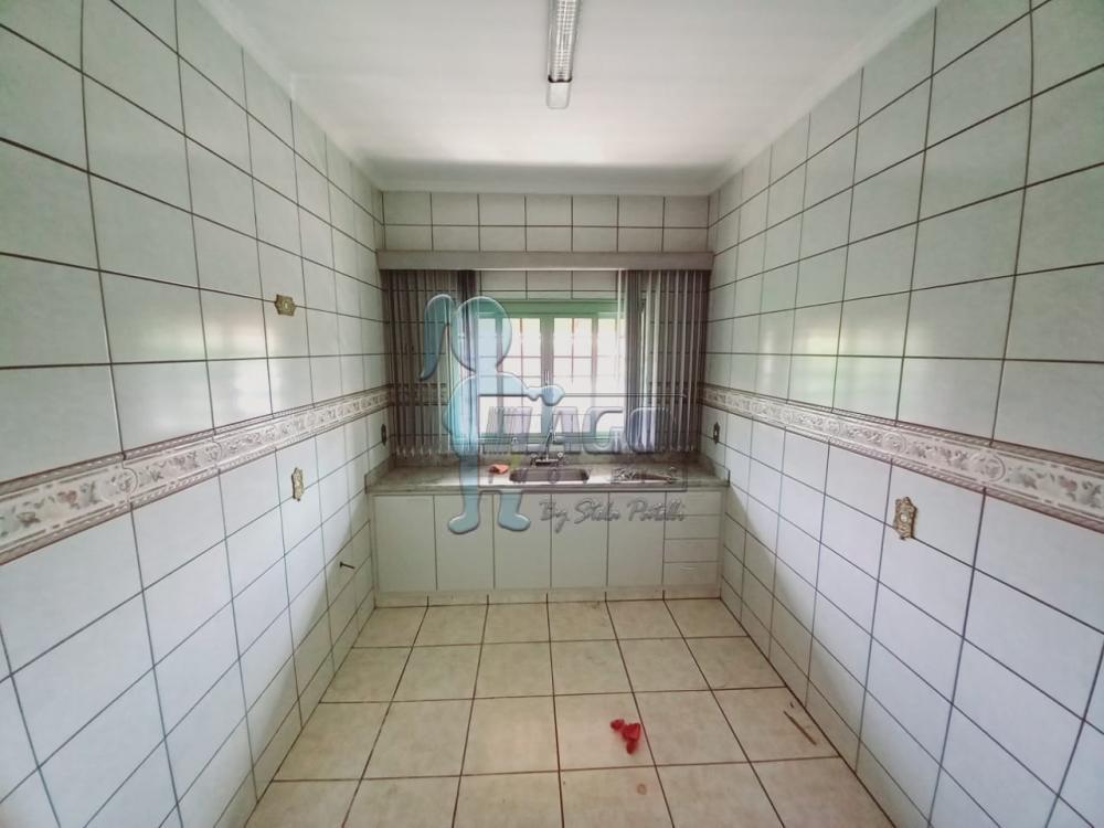 Alugar Casas / Padrão em Ribeirão Preto R$ 3.000,00 - Foto 14