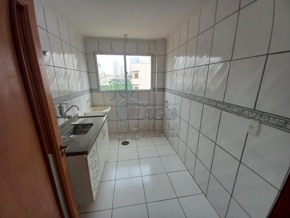 Alugar Apartamentos / Padrão em Ribeirão Preto R$ 1.100,00 - Foto 17