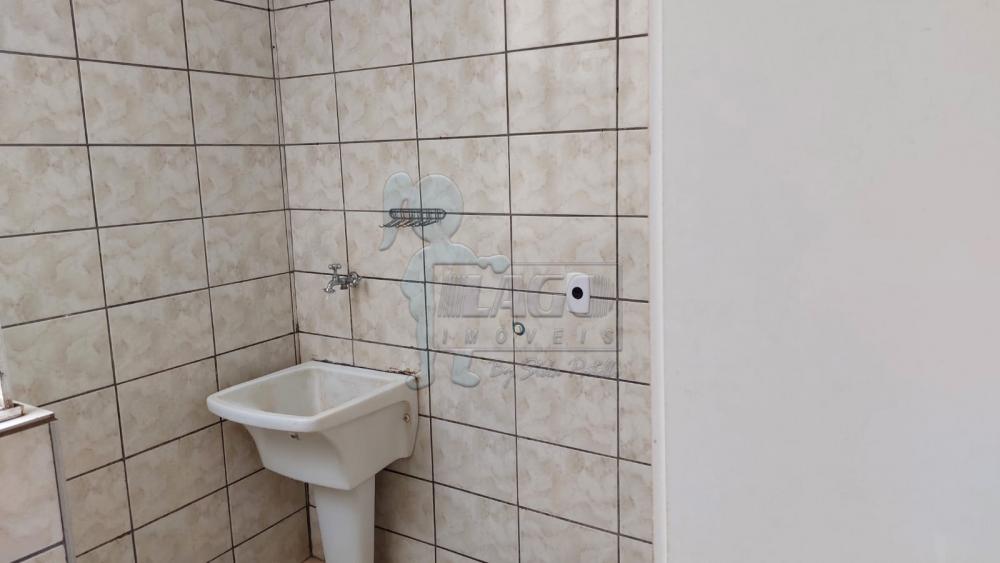 Alugar Apartamentos / Padrão em Ribeirão Preto R$ 1.300,00 - Foto 16