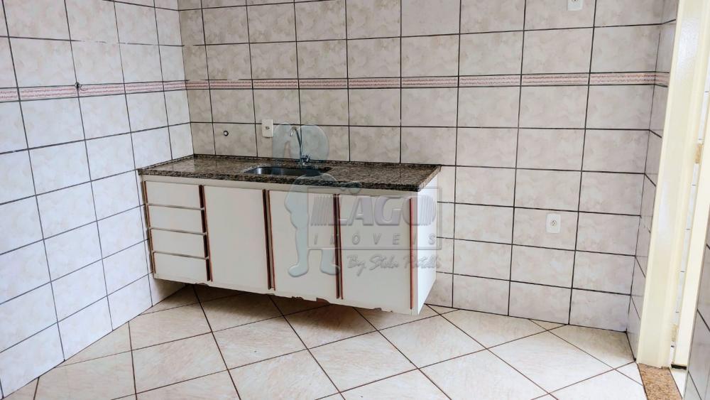 Alugar Apartamentos / Padrão em Ribeirão Preto R$ 1.300,00 - Foto 15