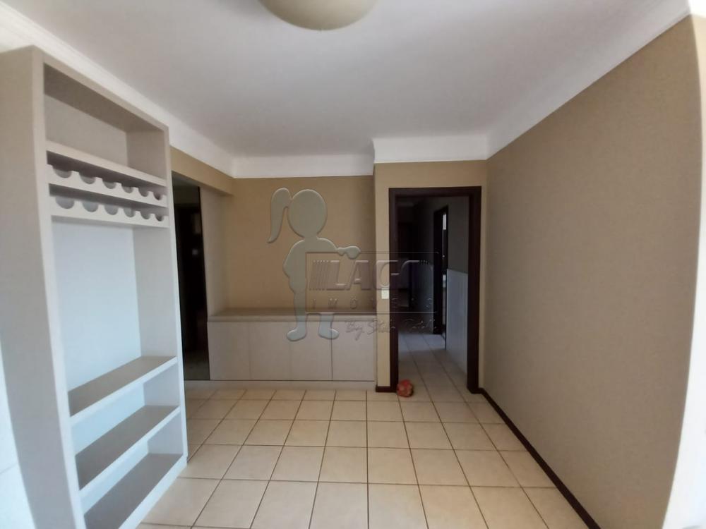 Alugar Apartamentos / Padrão em Ribeirão Preto R$ 2.500,00 - Foto 4