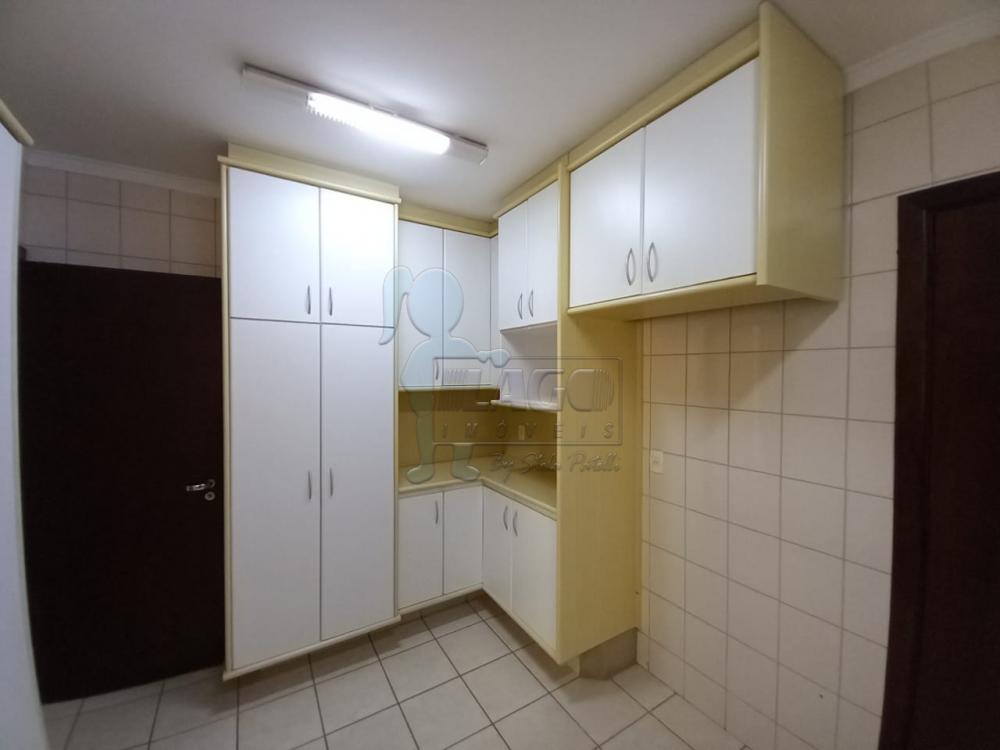 Alugar Apartamentos / Padrão em Ribeirão Preto R$ 2.500,00 - Foto 16