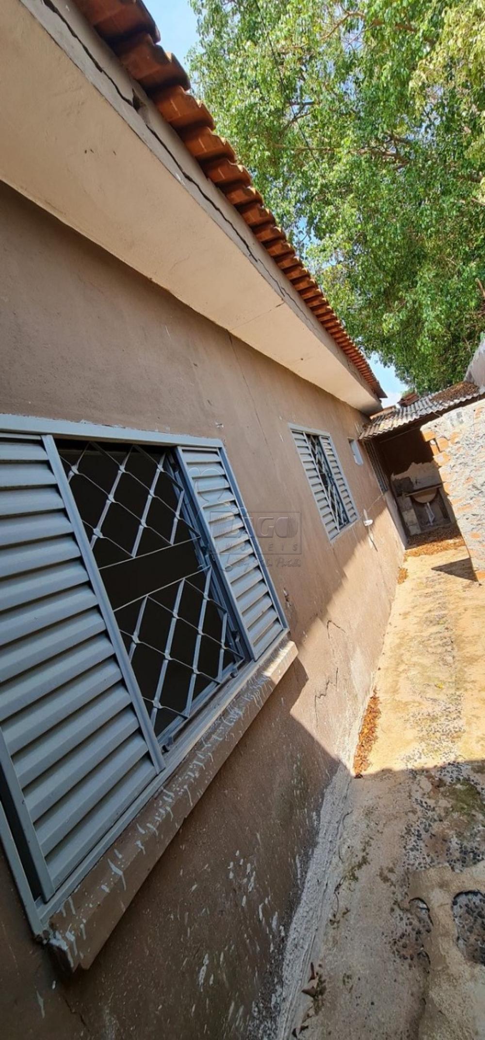 Comprar Casas / Padrão em Ribeirão Preto R$ 250.000,00 - Foto 2