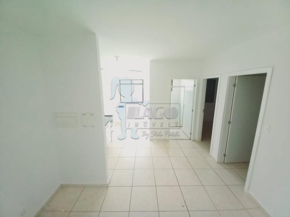 Alugar Apartamentos / Padrão em Ribeirão Preto R$ 750,00 - Foto 1