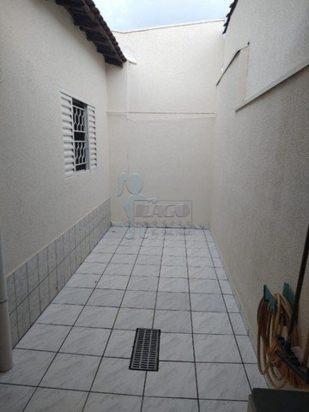 Alugar Casas / Padrão em Ribeirão Preto R$ 1.200,00 - Foto 9