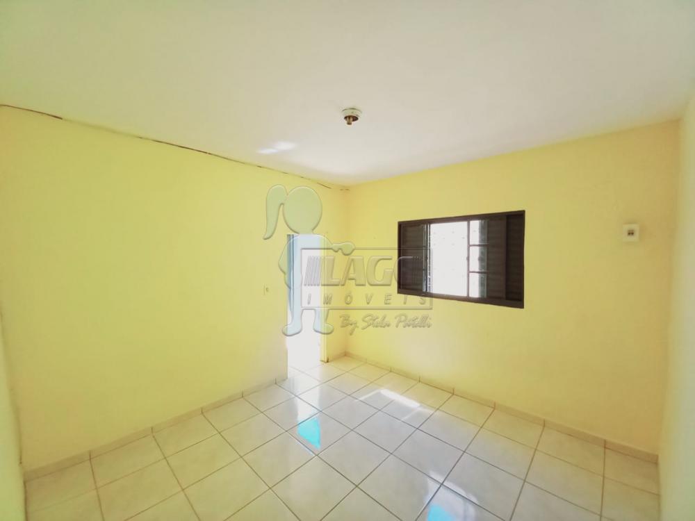 Alugar Casas / Padrão em Ribeirão Preto R$ 800,00 - Foto 3