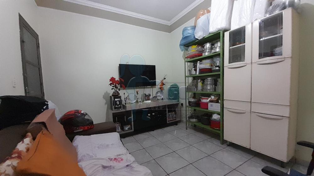 Comprar Casas / Padrão em Ribeirão Preto R$ 220.000,00 - Foto 3