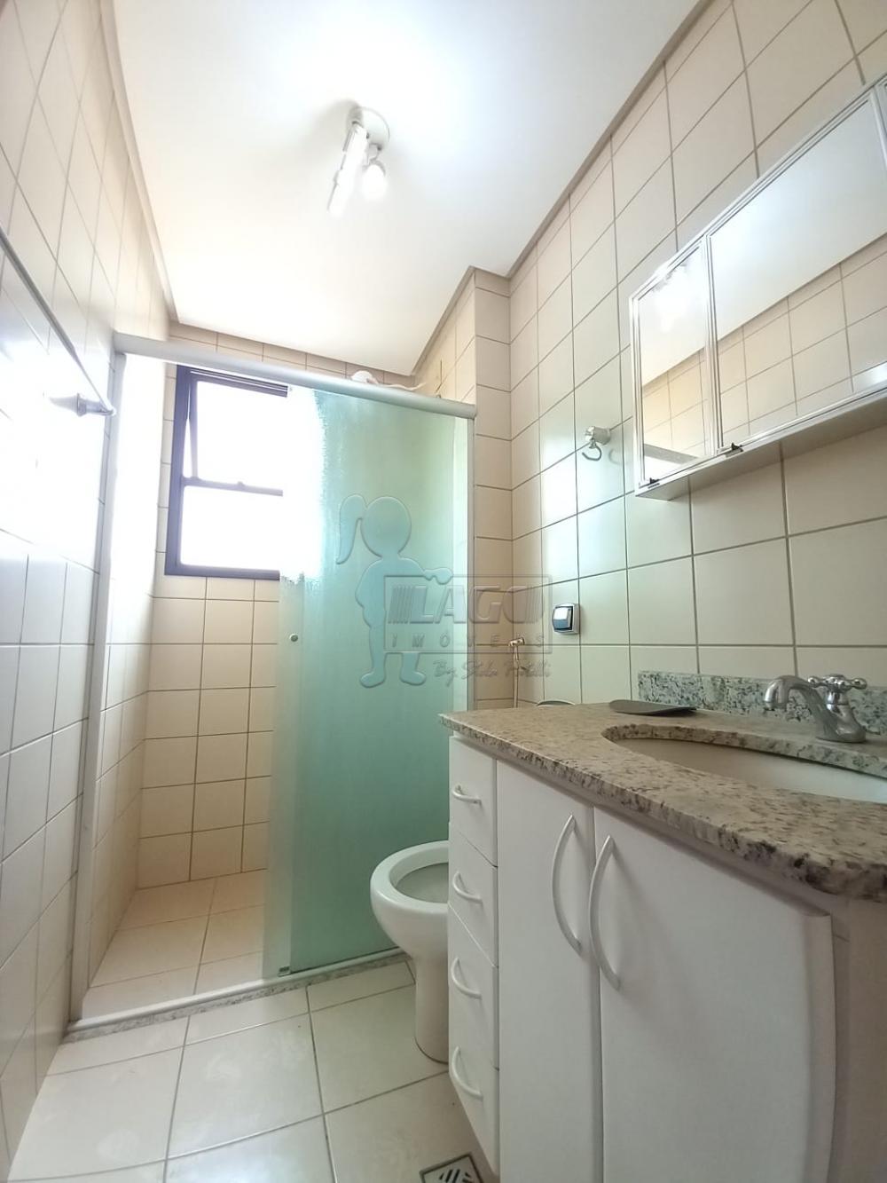 Alugar Apartamentos / Padrão em Ribeirão Preto R$ 1.400,00 - Foto 3