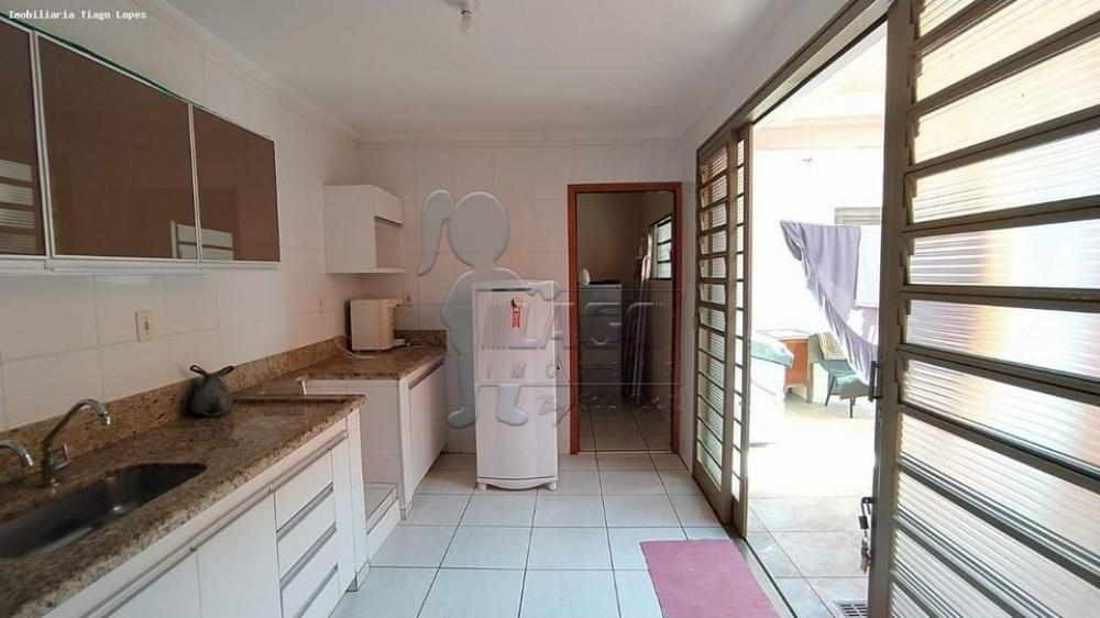 Alugar Casas / Padrão em Ribeirão Preto R$ 1.750,00 - Foto 10