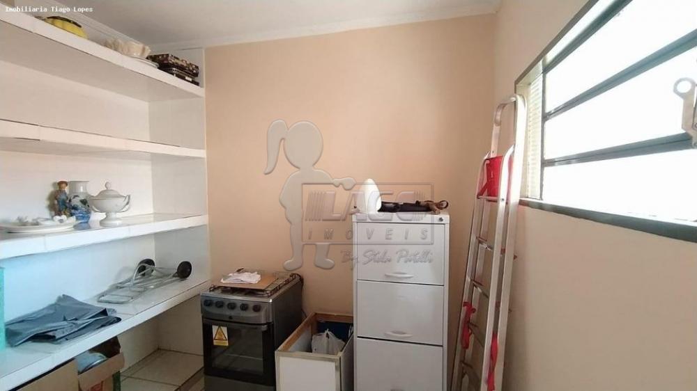 Alugar Casas / Padrão em Ribeirão Preto R$ 1.750,00 - Foto 9