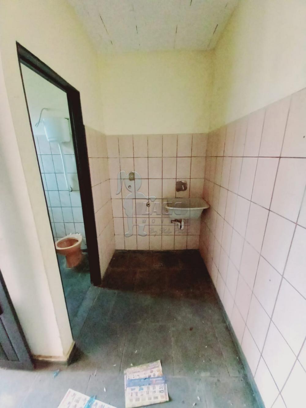 Alugar Casas / Padrão em Ribeirão Preto R$ 700,00 - Foto 7