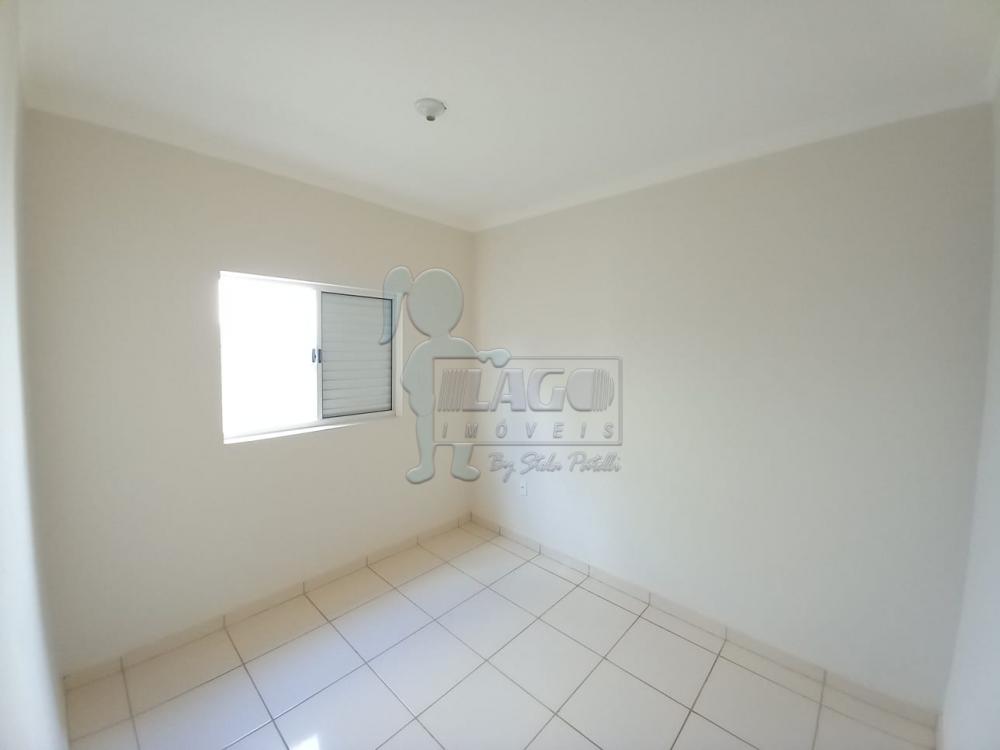 Alugar Casas / Padrão em Ribeirão Preto R$ 1.350,00 - Foto 2