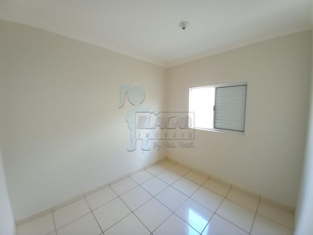 Alugar Casas / Padrão em Ribeirão Preto R$ 1.350,00 - Foto 3