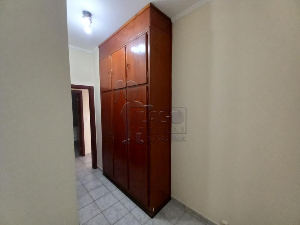 Alugar Apartamentos / Padrão em Ribeirão Preto R$ 1.100,00 - Foto 5