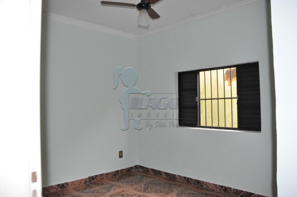 Alugar Casas / Padrão em Ribeirão Preto R$ 900,00 - Foto 6