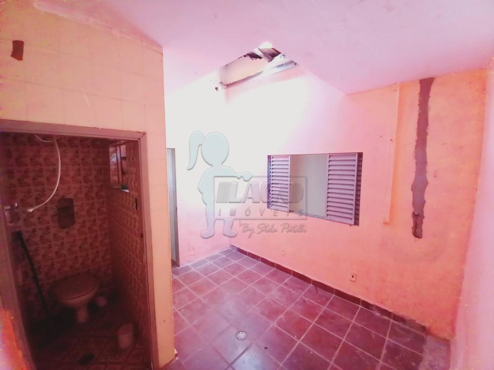 Alugar Casas / Padrão em Ribeirão Preto R$ 800,00 - Foto 8