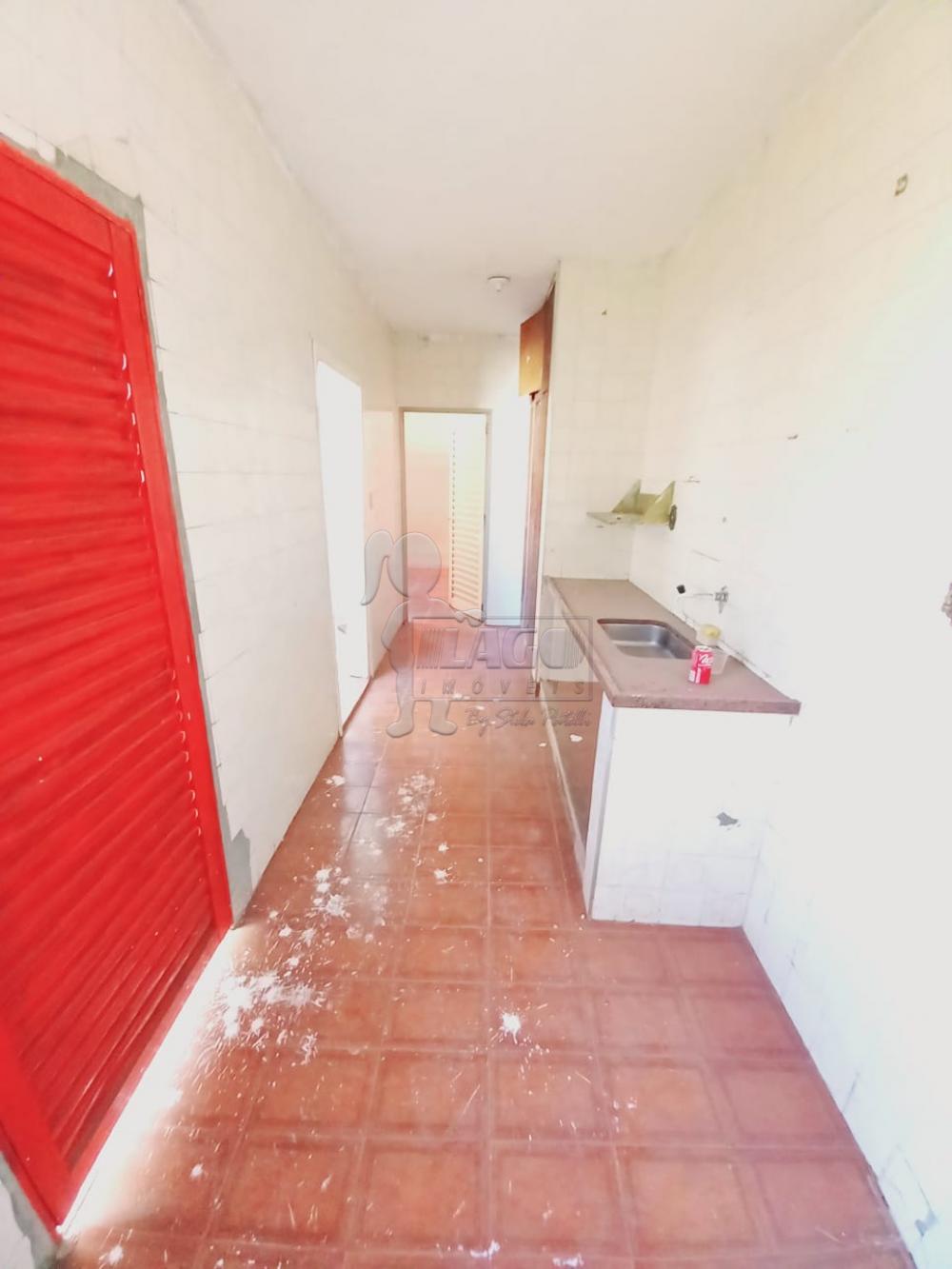 Alugar Casas / Padrão em Ribeirão Preto R$ 800,00 - Foto 10