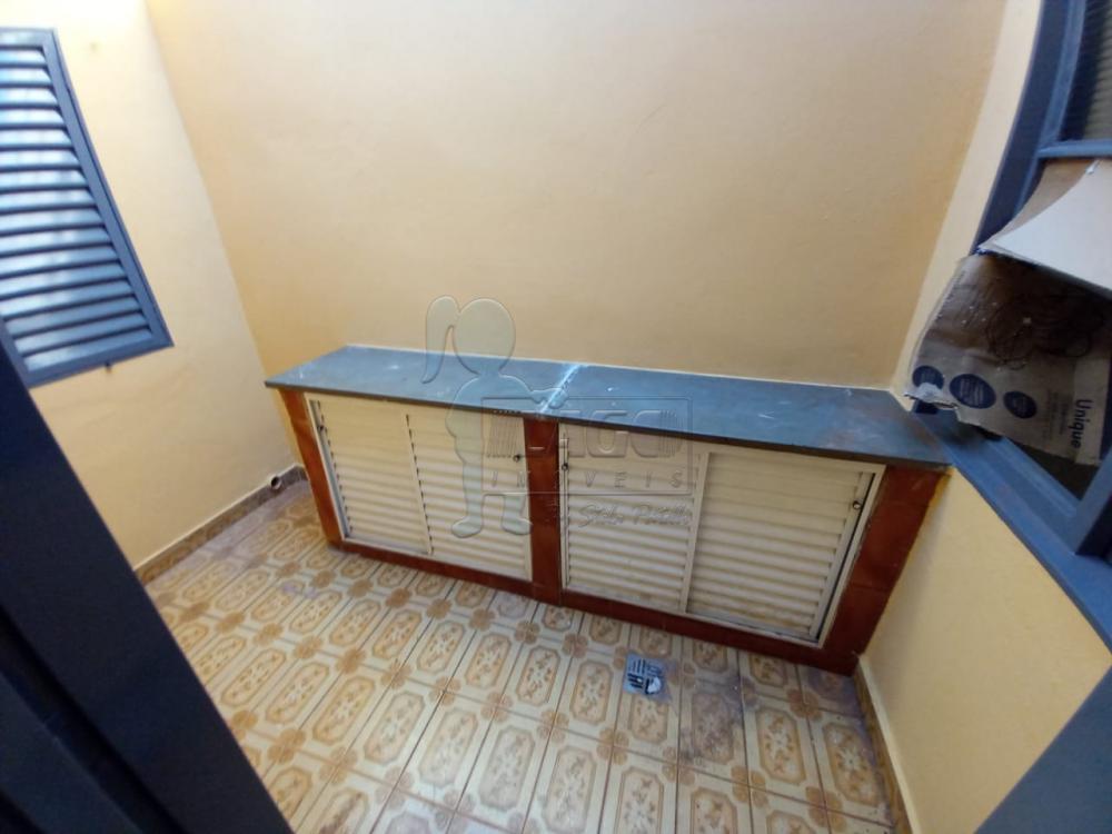 Alugar Casas / Padrão em Ribeirão Preto R$ 1.900,00 - Foto 15