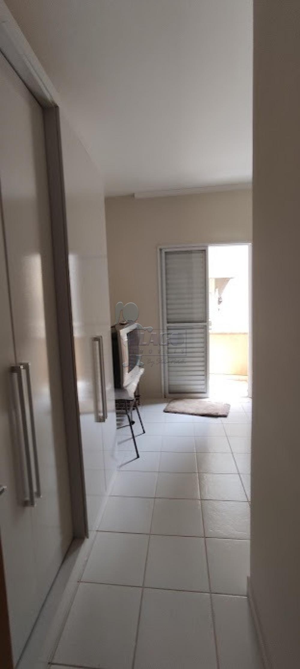 Comprar Apartamentos / Padrão em Ribeirão Preto R$ 244.000,00 - Foto 2