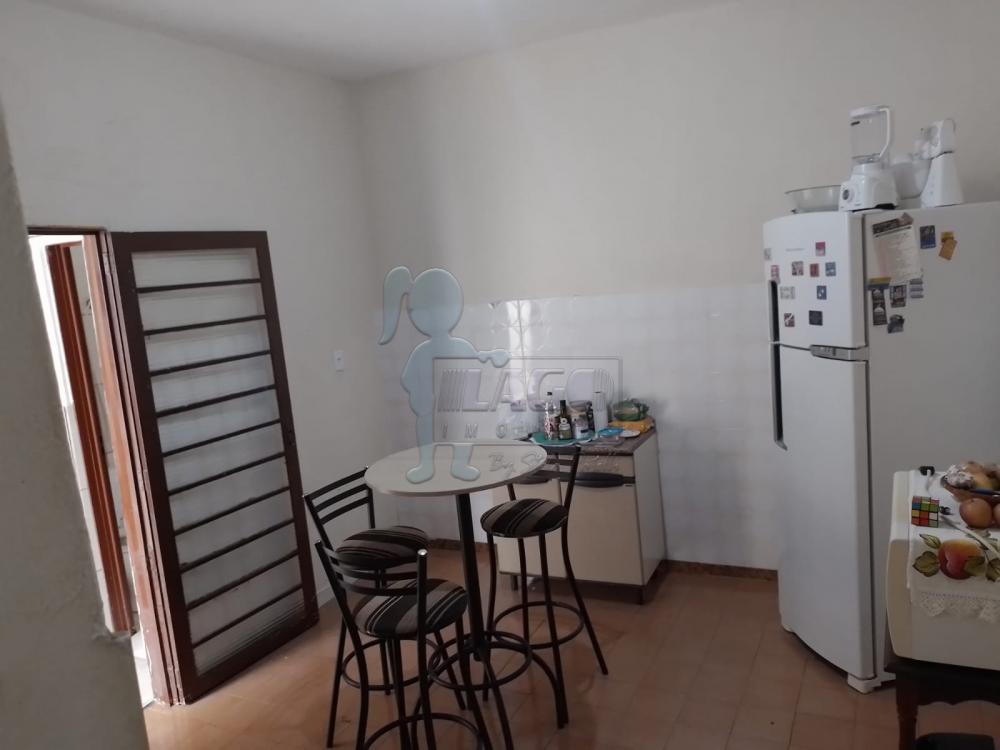 Comprar Casas / Padrão em Ribeirão Preto R$ 225.000,00 - Foto 2