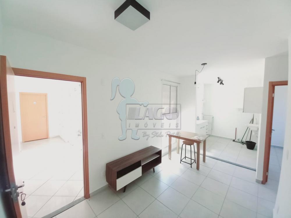 Alugar Apartamentos / Padrão em Ribeirão Preto R$ 900,00 - Foto 1