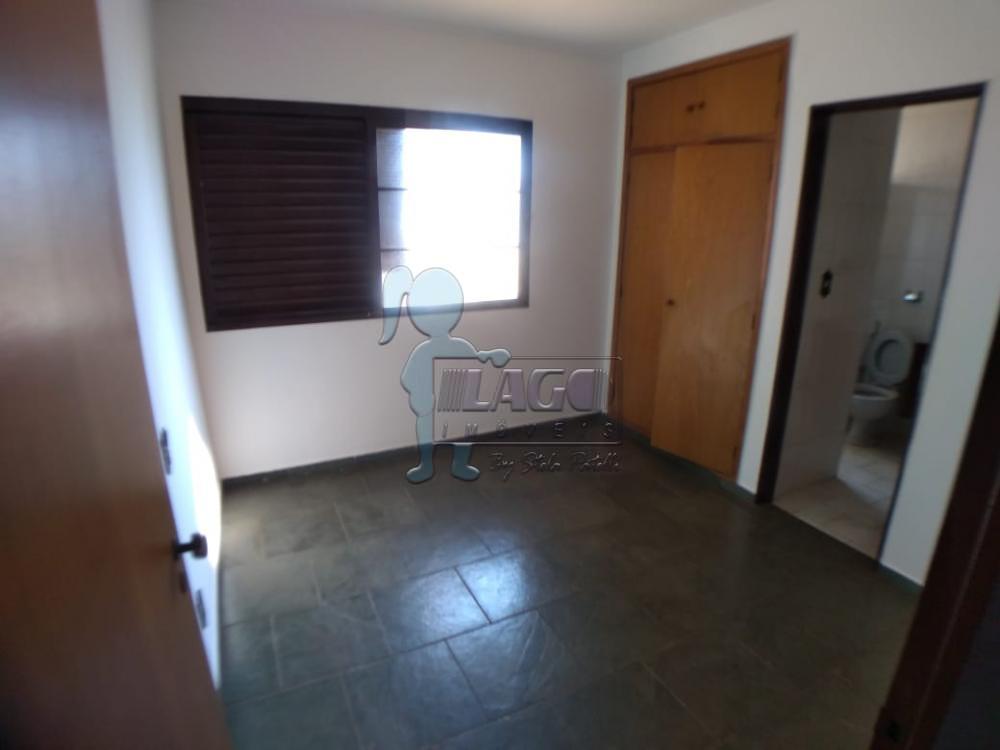 Alugar Apartamentos / Padrão em Ribeirão Preto R$ 1.150,00 - Foto 3