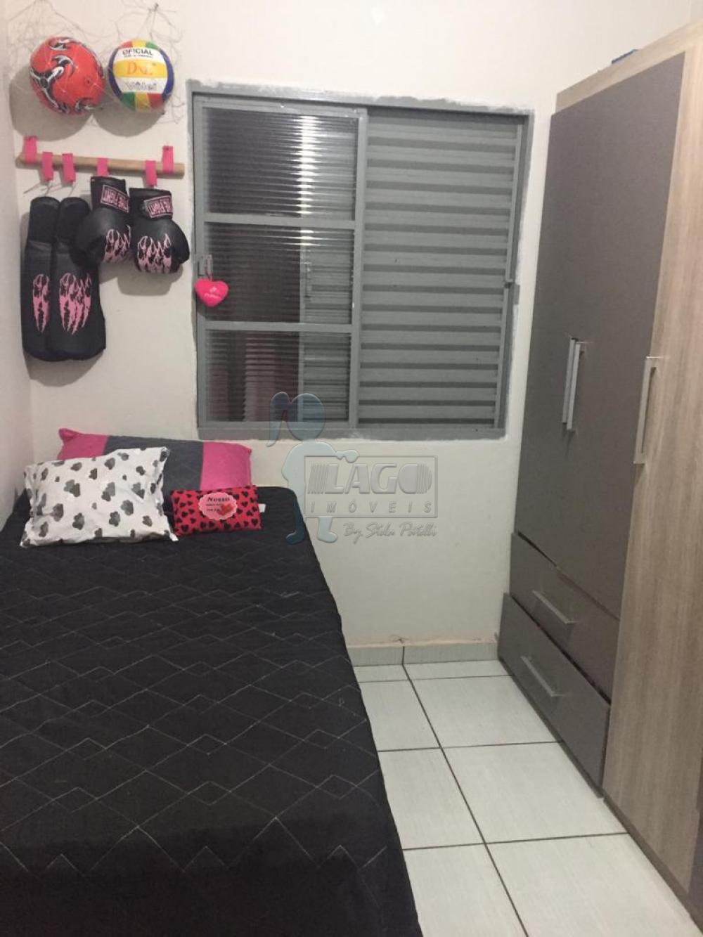 Comprar Casas / Padrão em Ribeirão Preto R$ 265.000,00 - Foto 3