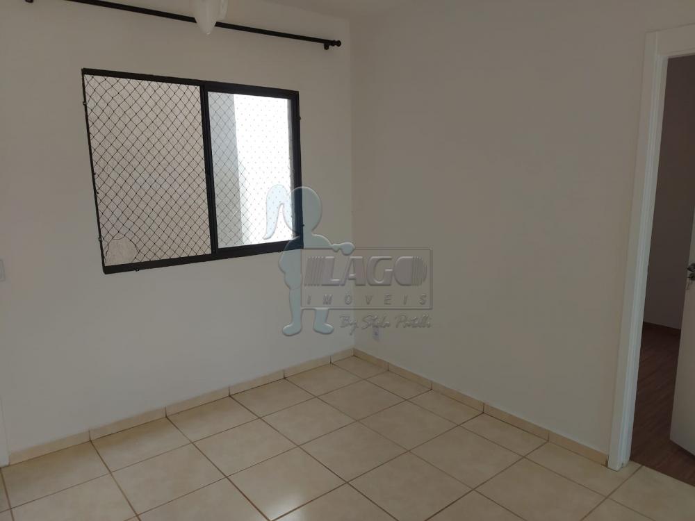 Alugar Apartamentos / Padrão em Ribeirão Preto R$ 1.000,00 - Foto 3