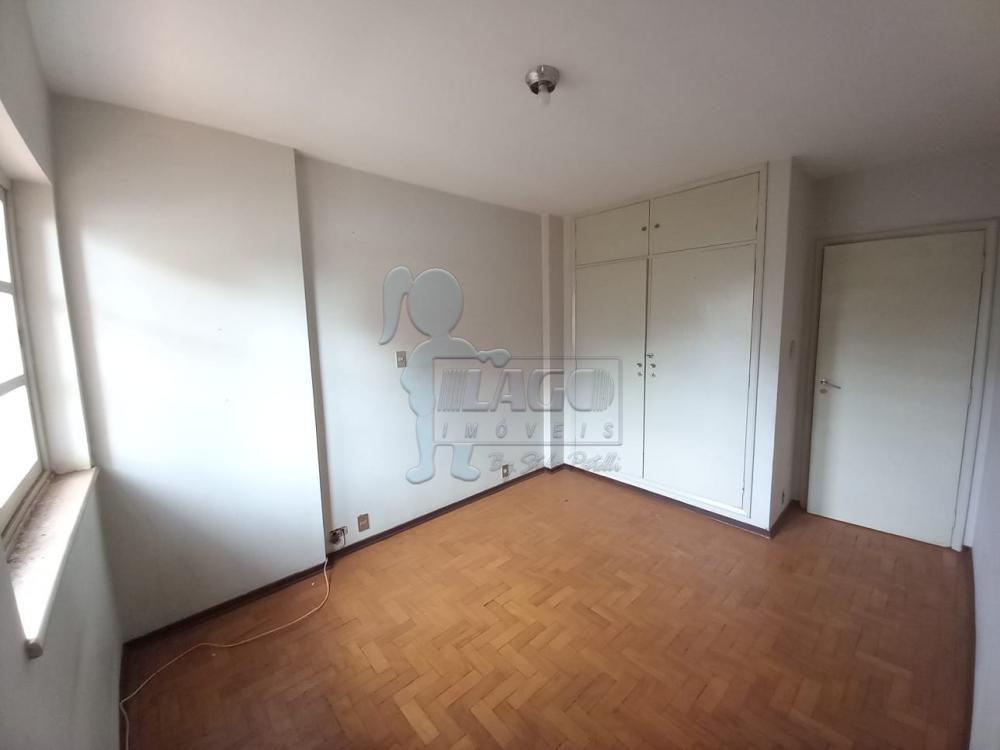 Alugar Apartamentos / Padrão em Ribeirão Preto R$ 1.950,00 - Foto 4