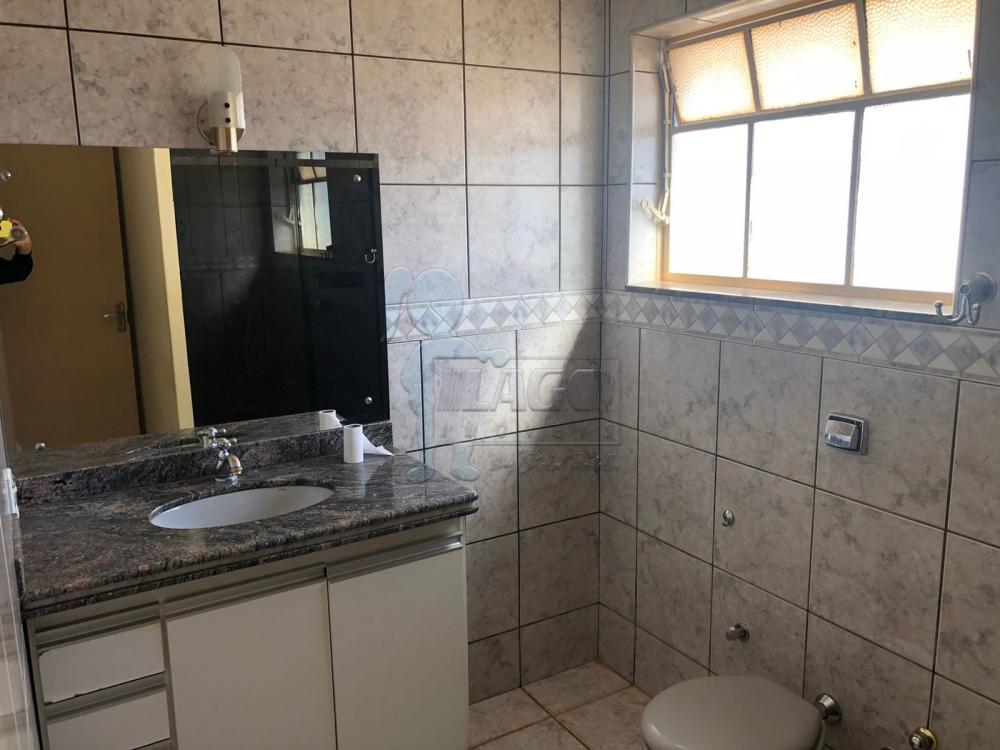 Alugar Apartamentos / Padrão em Ribeirão Preto R$ 1.500,00 - Foto 14