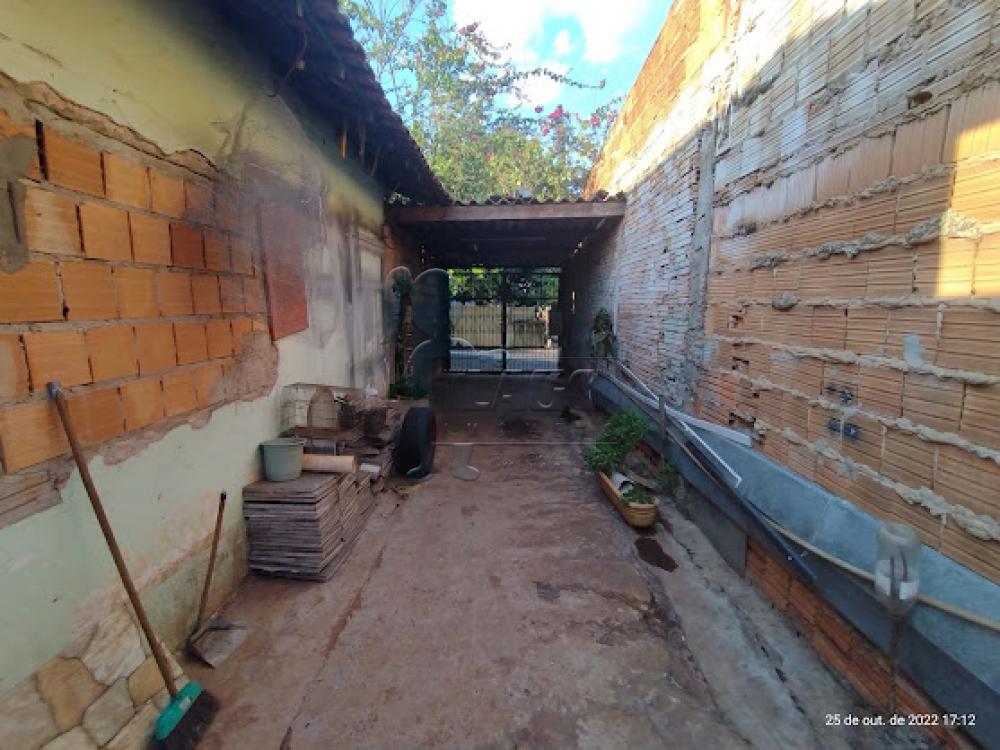 Comprar Casas / Padrão em Ribeirão Preto R$ 180.000,00 - Foto 4