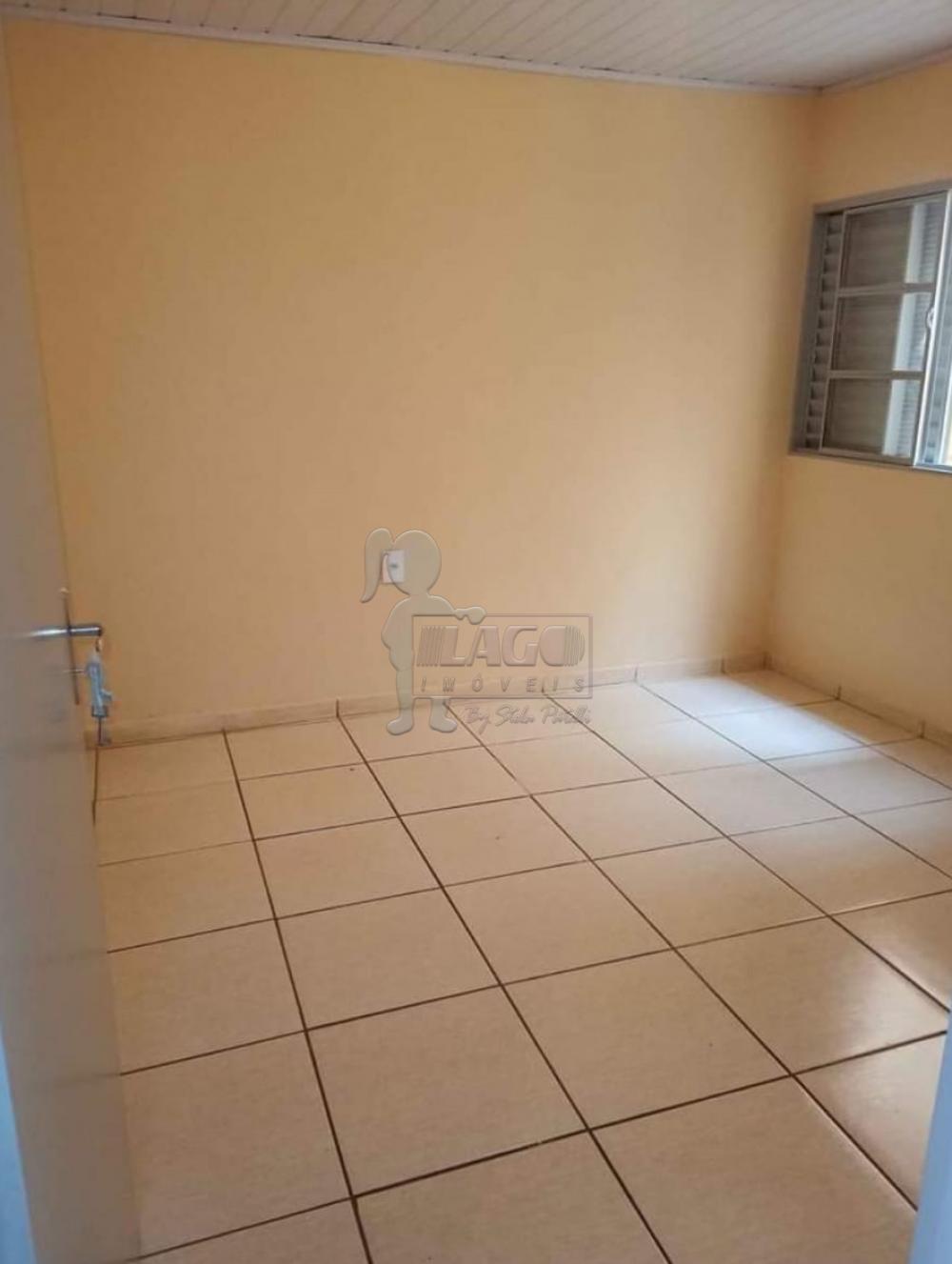 Alugar Casas / Padrão em Ribeirão Preto R$ 800,00 - Foto 3