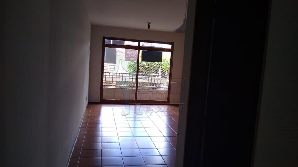 Alugar Apartamentos / Padrão em Ribeirão Preto R$ 1.400,00 - Foto 1