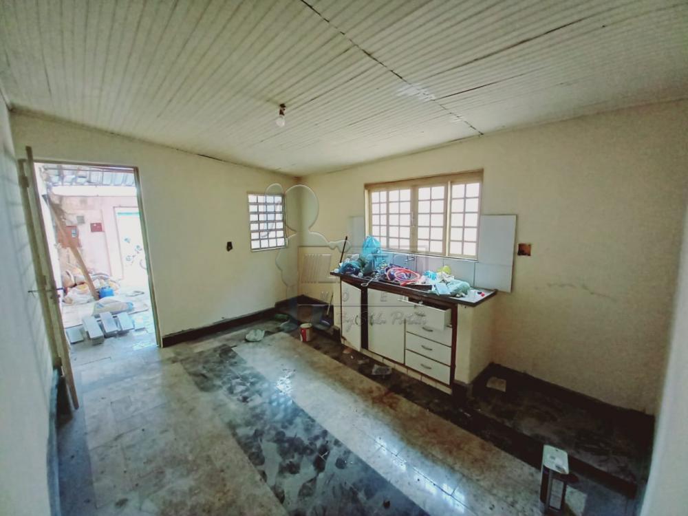 Alugar Casas / Padrão em Ribeirão Preto R$ 900,00 - Foto 7