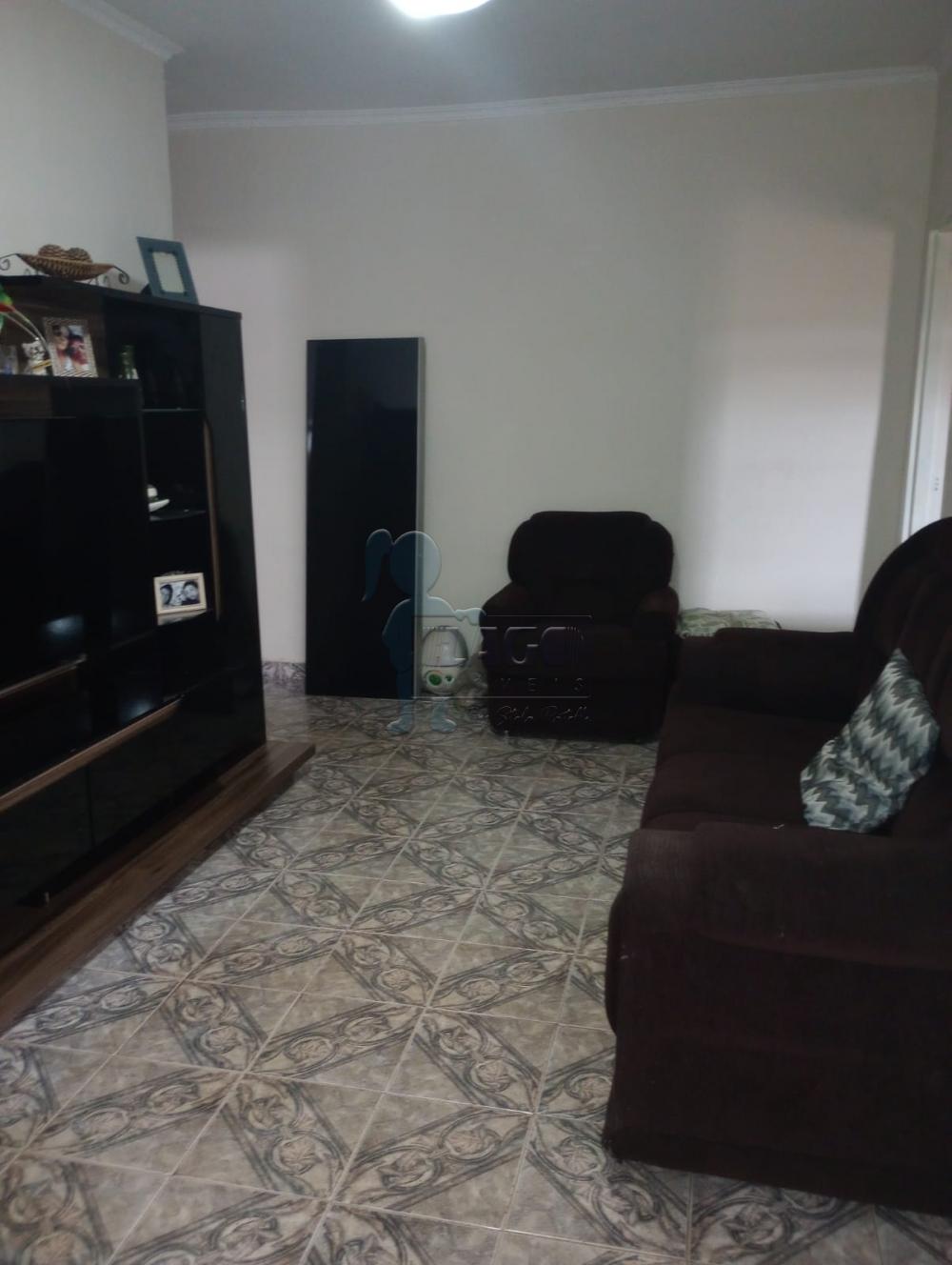 Comprar Casas / Padrão em Ribeirão Preto R$ 250.000,00 - Foto 2