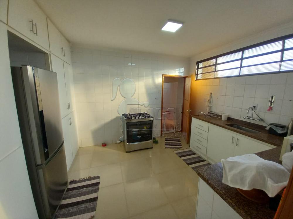 Comprar Casas / Padrão em Ribeirão Preto R$ 850.000,00 - Foto 11