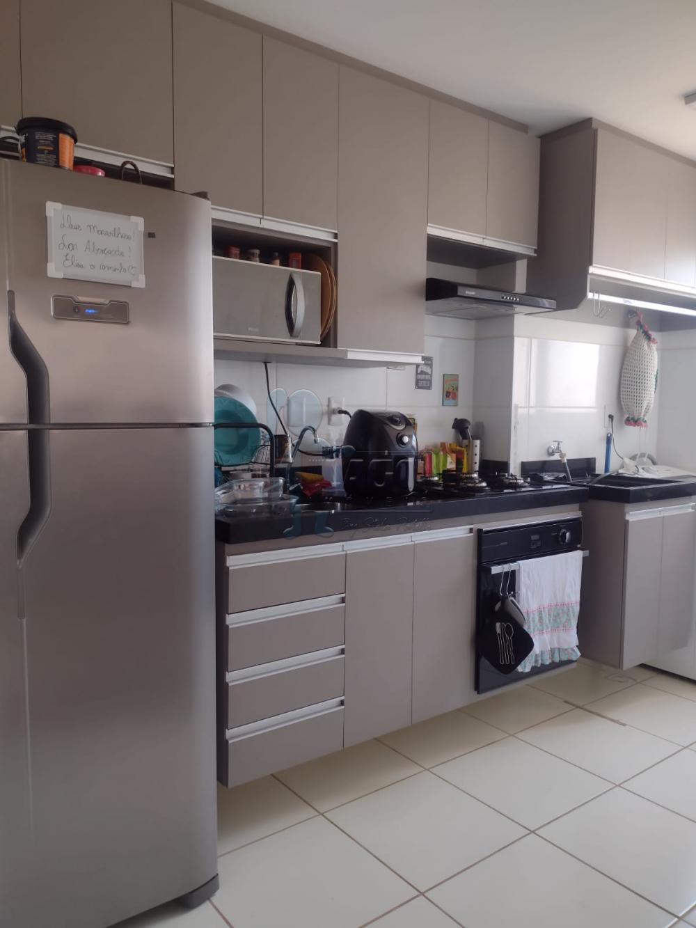 Alugar Apartamentos / Padrão em Ribeirão Preto R$ 1.200,00 - Foto 3