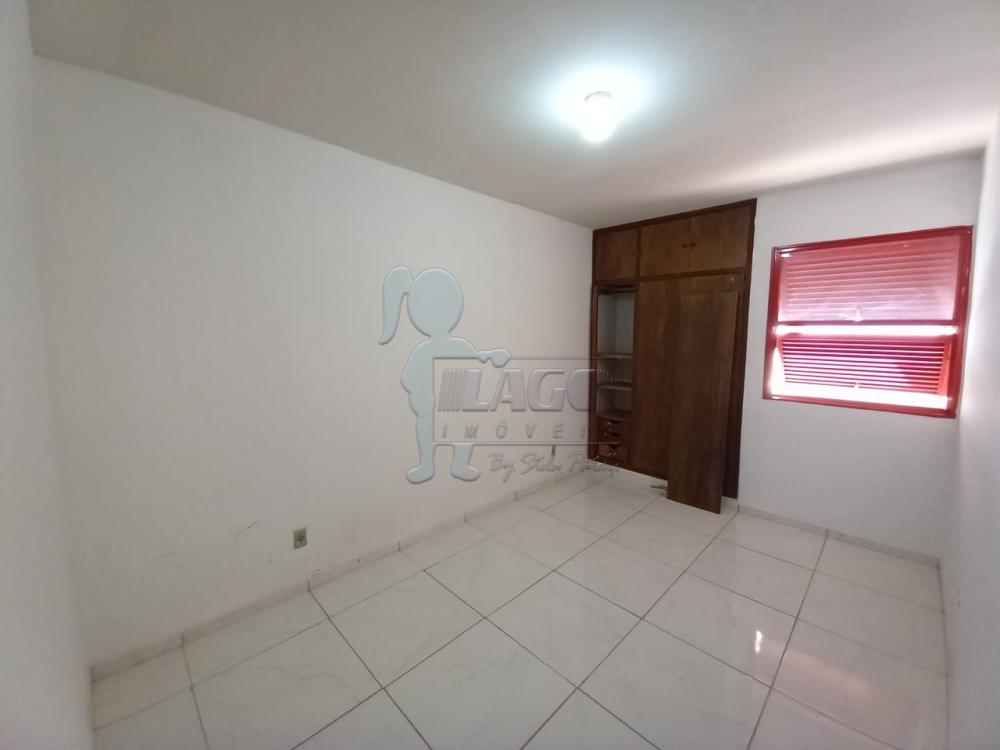 Alugar Apartamentos / Padrão em Ribeirão Preto R$ 600,00 - Foto 3