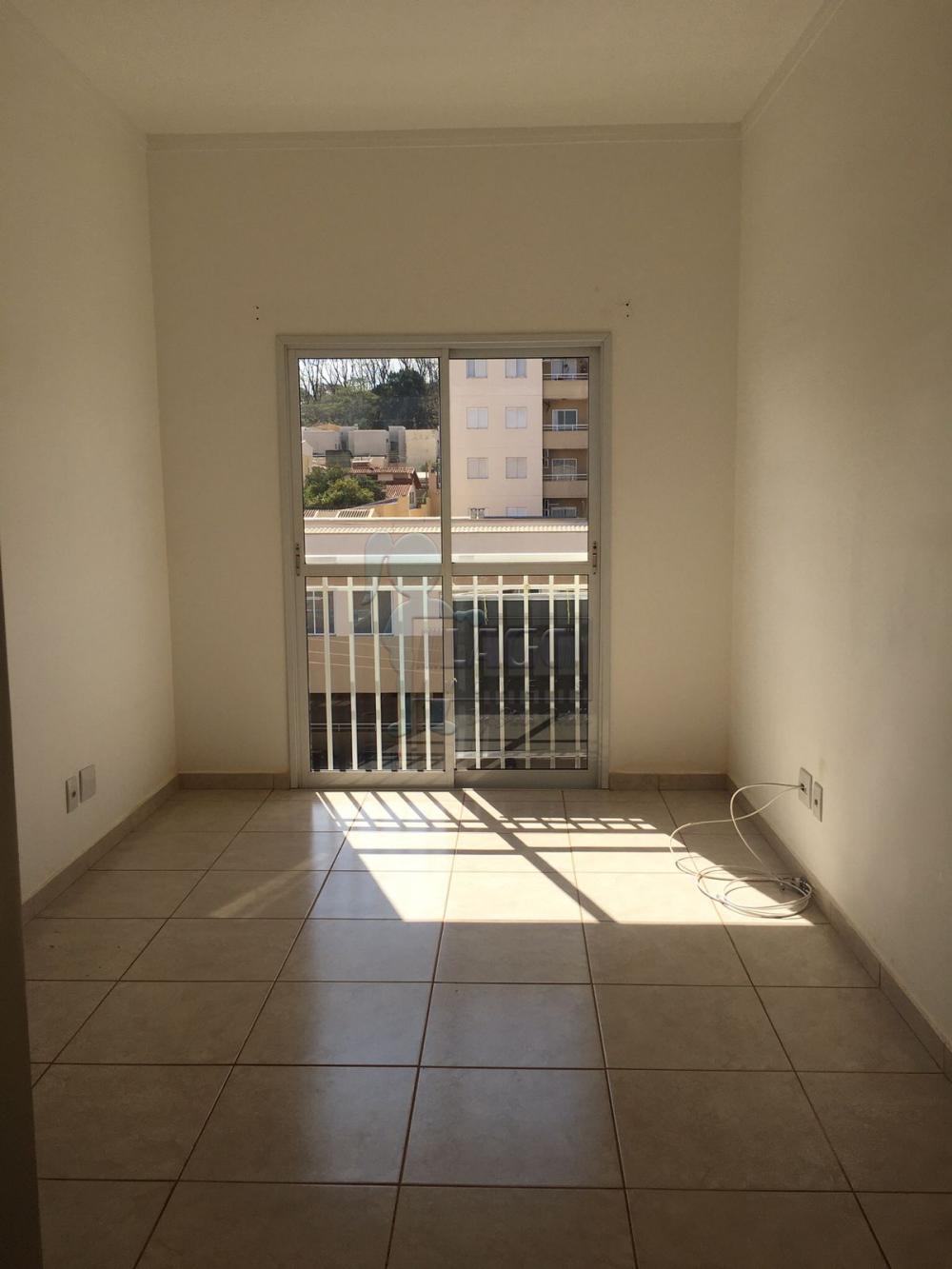 Comprar Apartamentos / Padrão em Ribeirão Preto R$ 244.000,00 - Foto 2